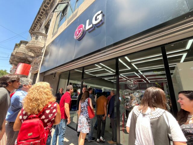 LG Store Boedo II