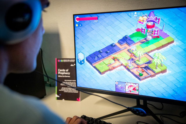 0fe3f9a7-051a-d628-958e-8994032eca53