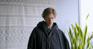 Bill Skarsgård será el protagonista de PHYSINT, lo nuevo de Hideo Kojima