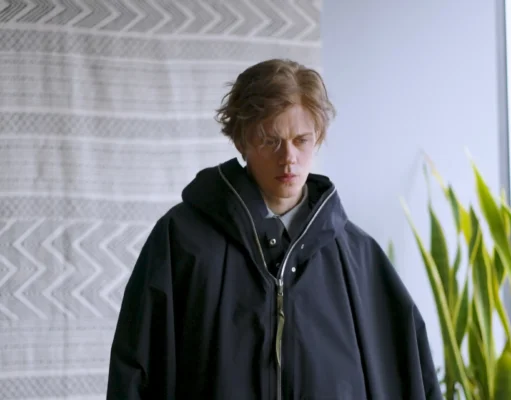 Bill Skarsgård será el protagonista de PHYSINT, lo nuevo de Hideo Kojima